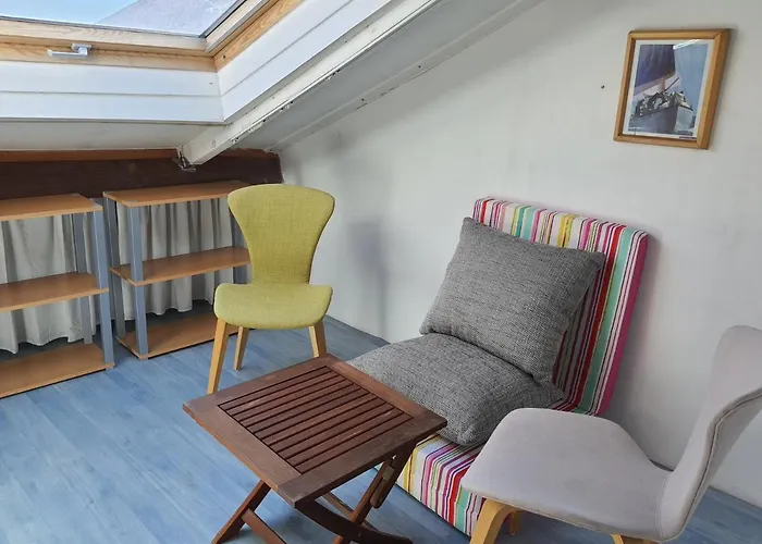 Beau Duplex Lumineux Avec Apercu Antibes